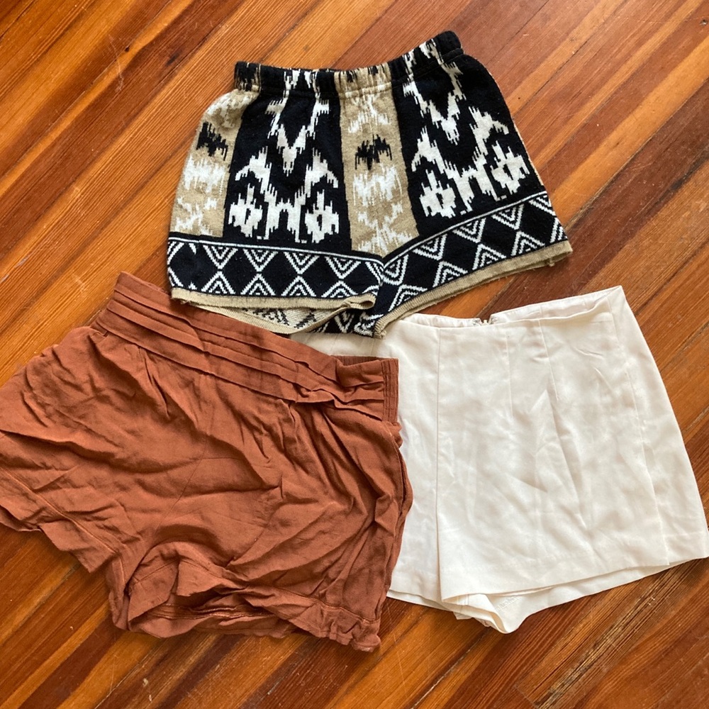 Urban Outfitters shorts bundle
